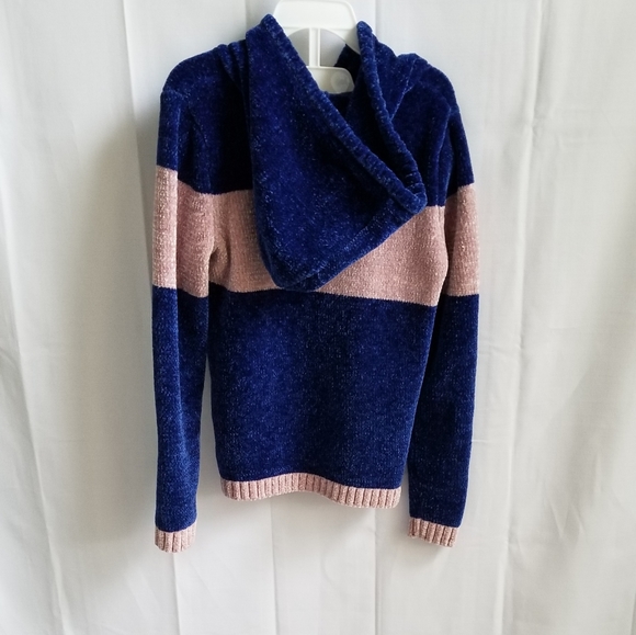 Sweatshirt Hoodie - Picture 3 of 4